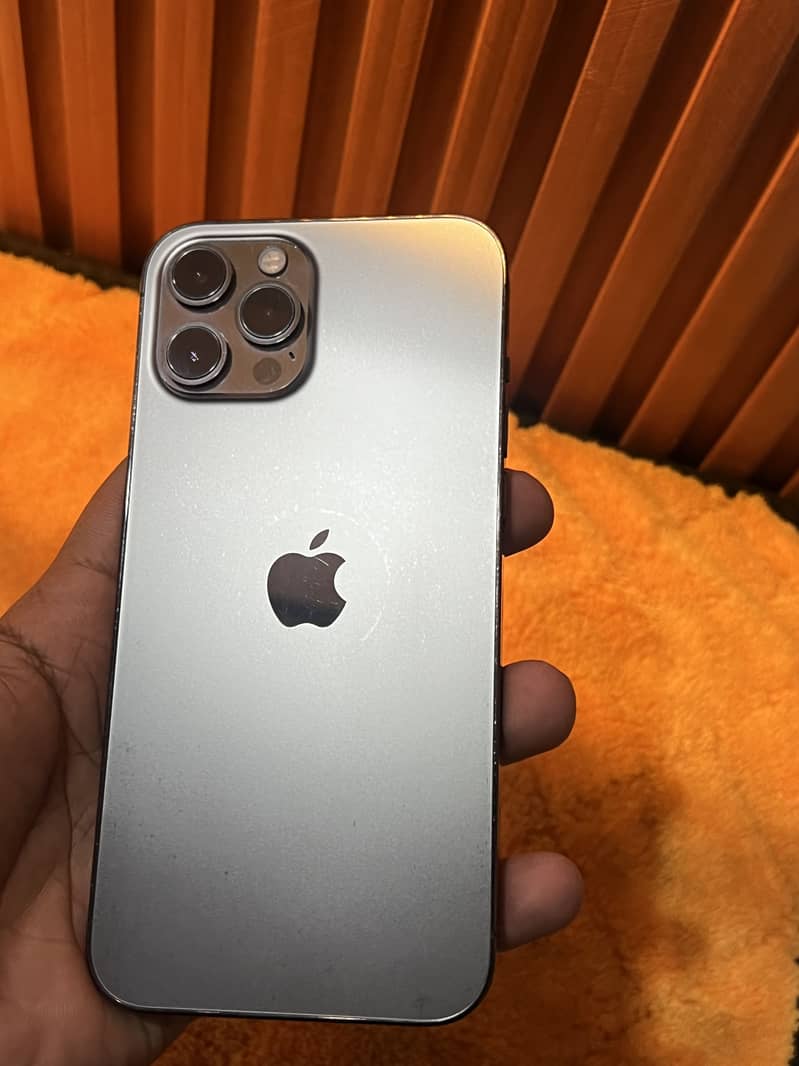 Apple iPhone 12 Pro Max 0