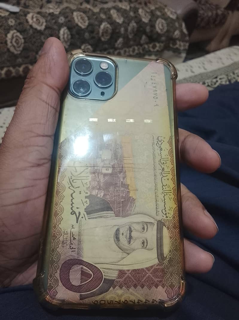 Apple iPhone 11 Pro 2