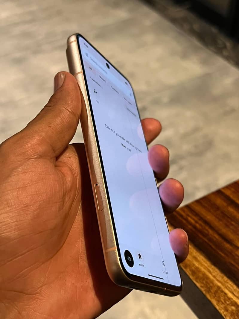 Google Pixel 8 3