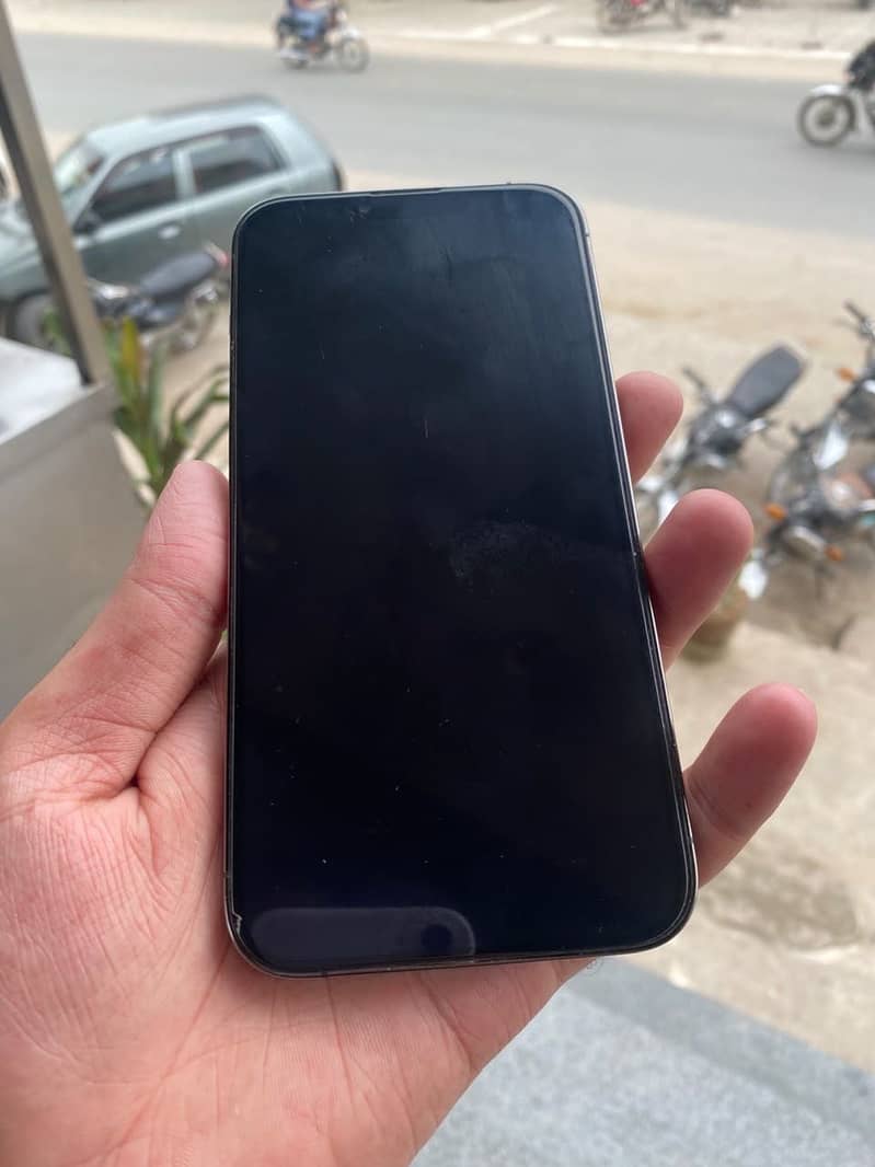 Apple iPhone 13 Pro Max 7