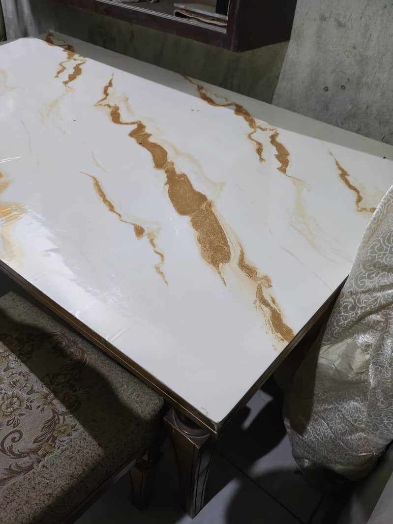 Dining table 3