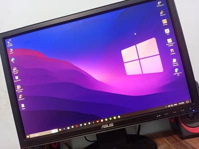 Asus 19 inch monitor.