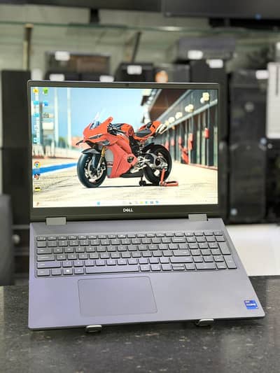 Work Station 7670