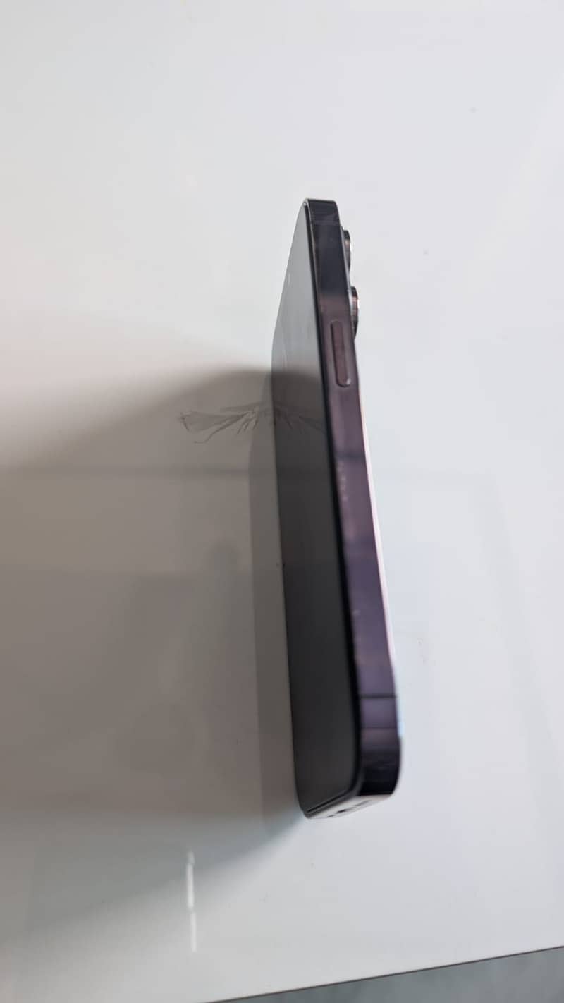 Apple iPhone 14 Pro 3