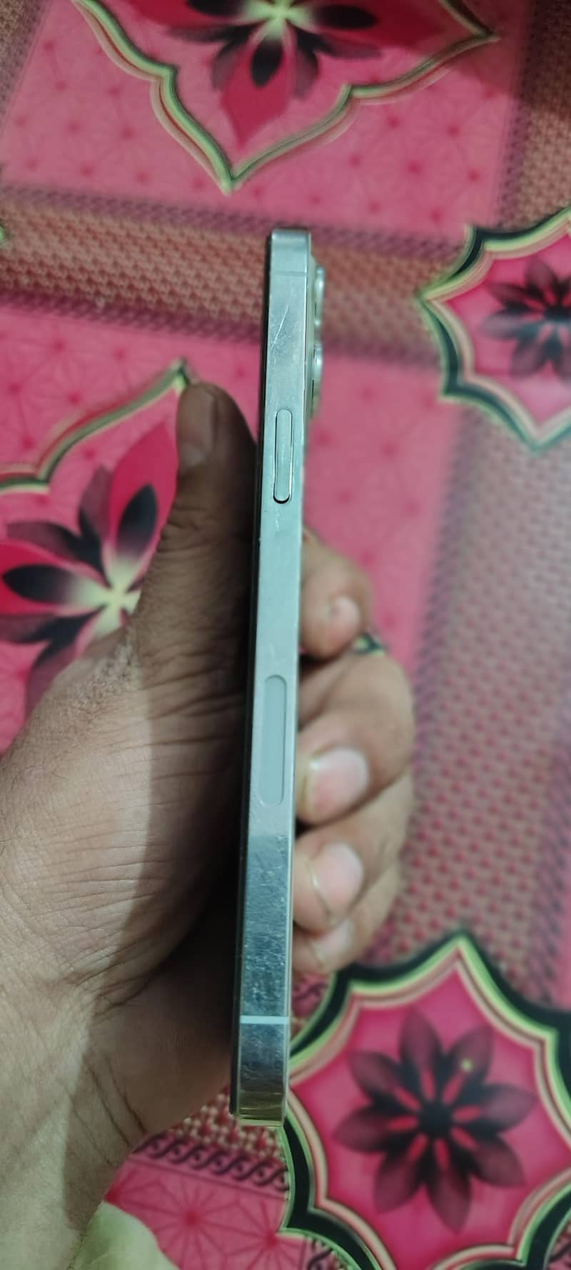 Apple iPhone 12 Pro Max 3