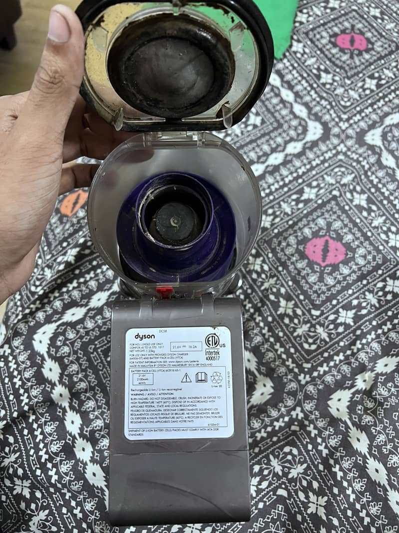 Vacuum cleaner 1