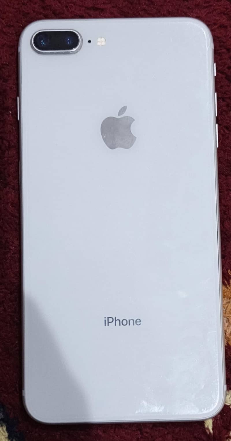 Apple iPhone 8 Plus 0