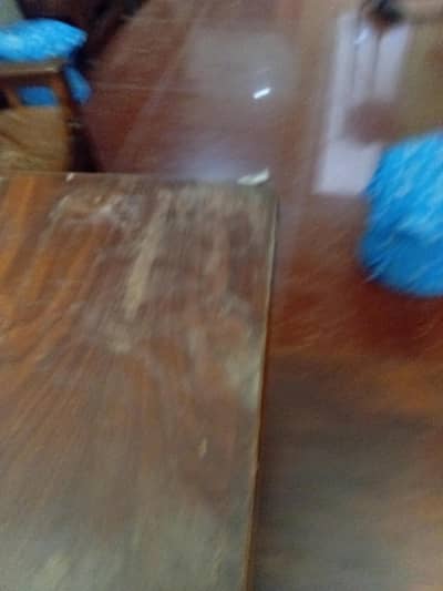 tali wood tables set good condition heavy wait