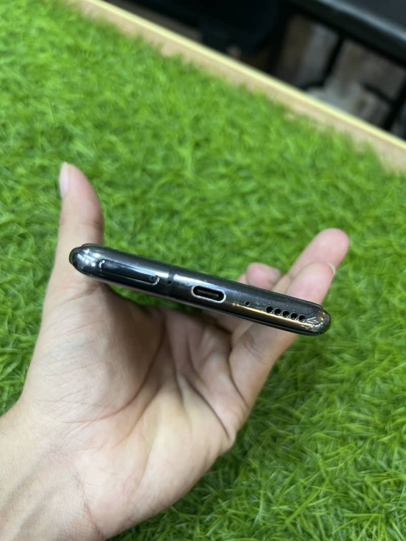 One Plus 7pro 5