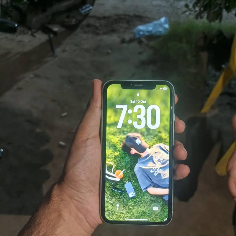 Apple iPhone 11 1