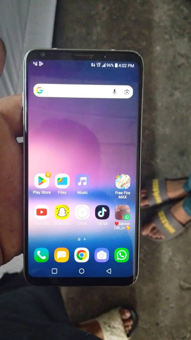 LG V30 0