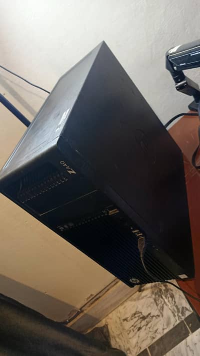 HP Z440 Workstation For Sale