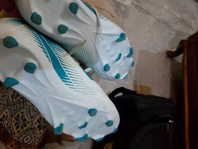 Best opportunity for buying soccer shoes for kid