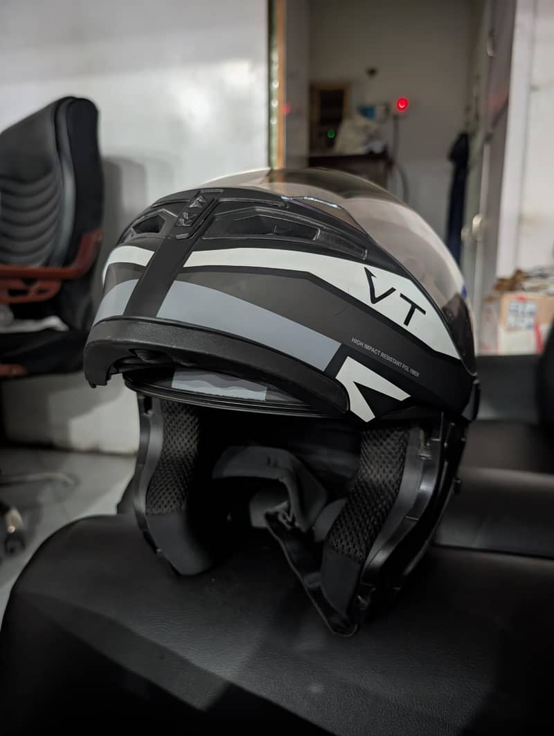 Vector Helmet just 2day use 11