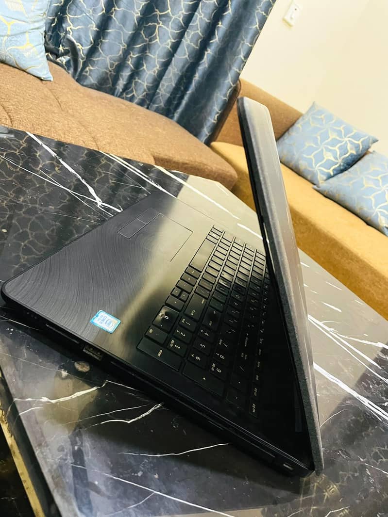 HP LAPTOP 3
