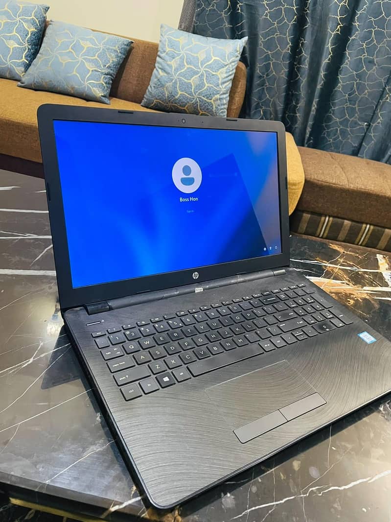 HP LAPTOP 9