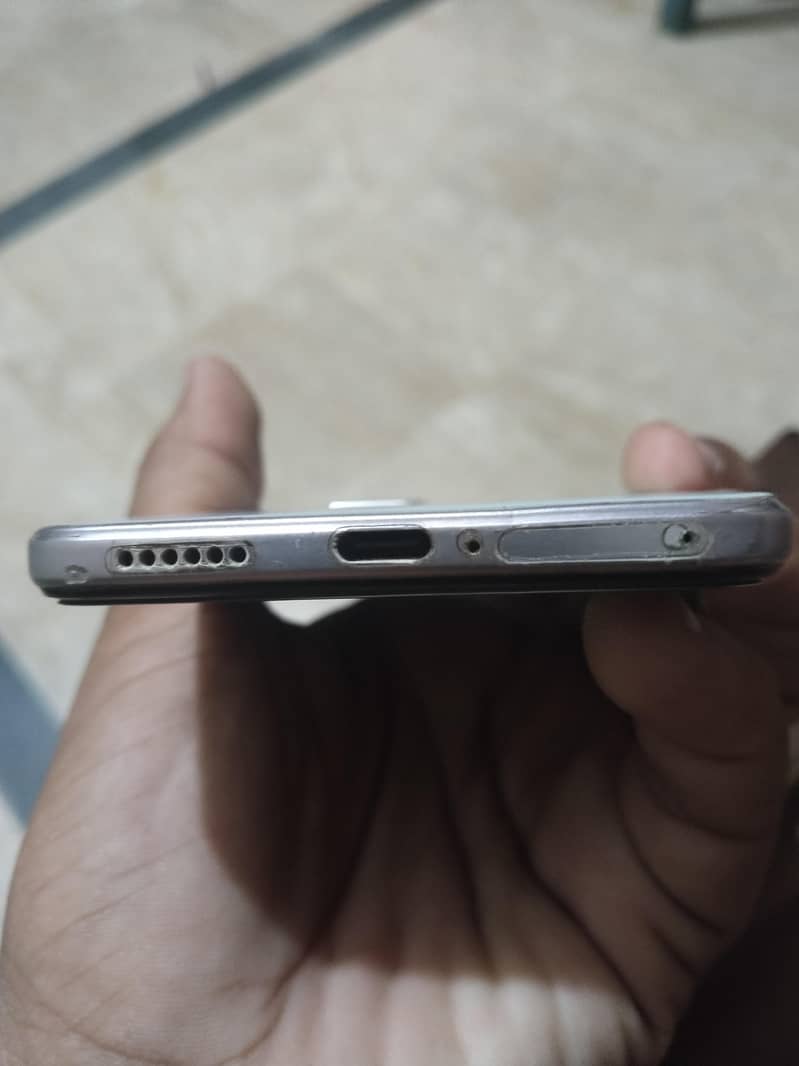Vivo V21 2