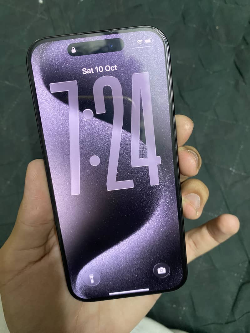 Apple iPhone 15 Pro 1