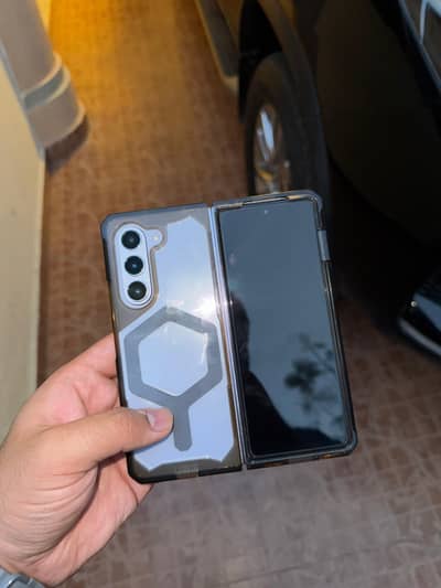 Samsung Z Fold 5- PTA Approved | 256gb | 10/10 condition