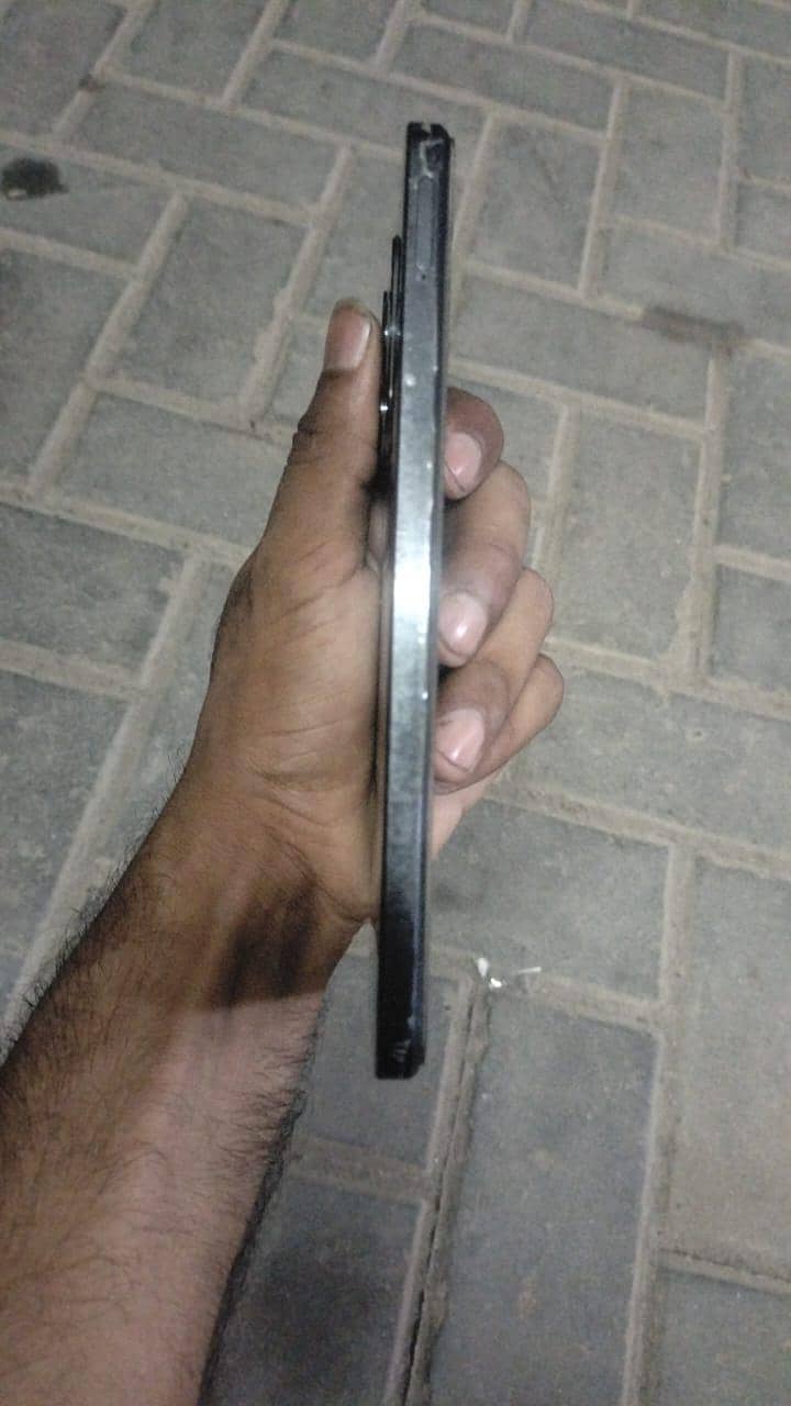 Realme C53 0
