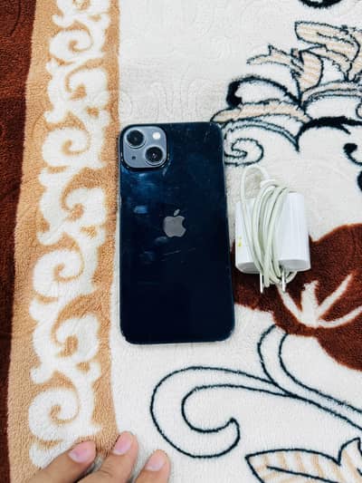 Apple iPhone 13