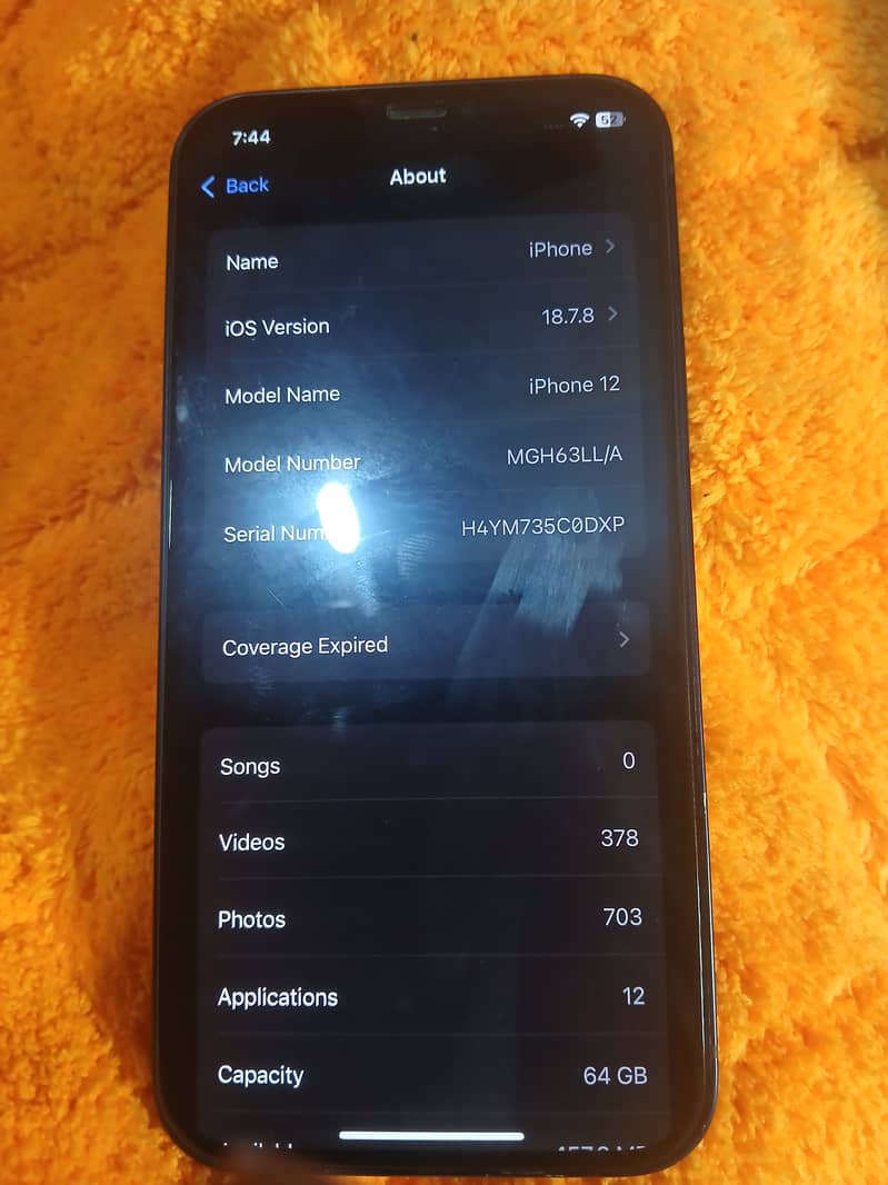 Apple iPhone 12 3