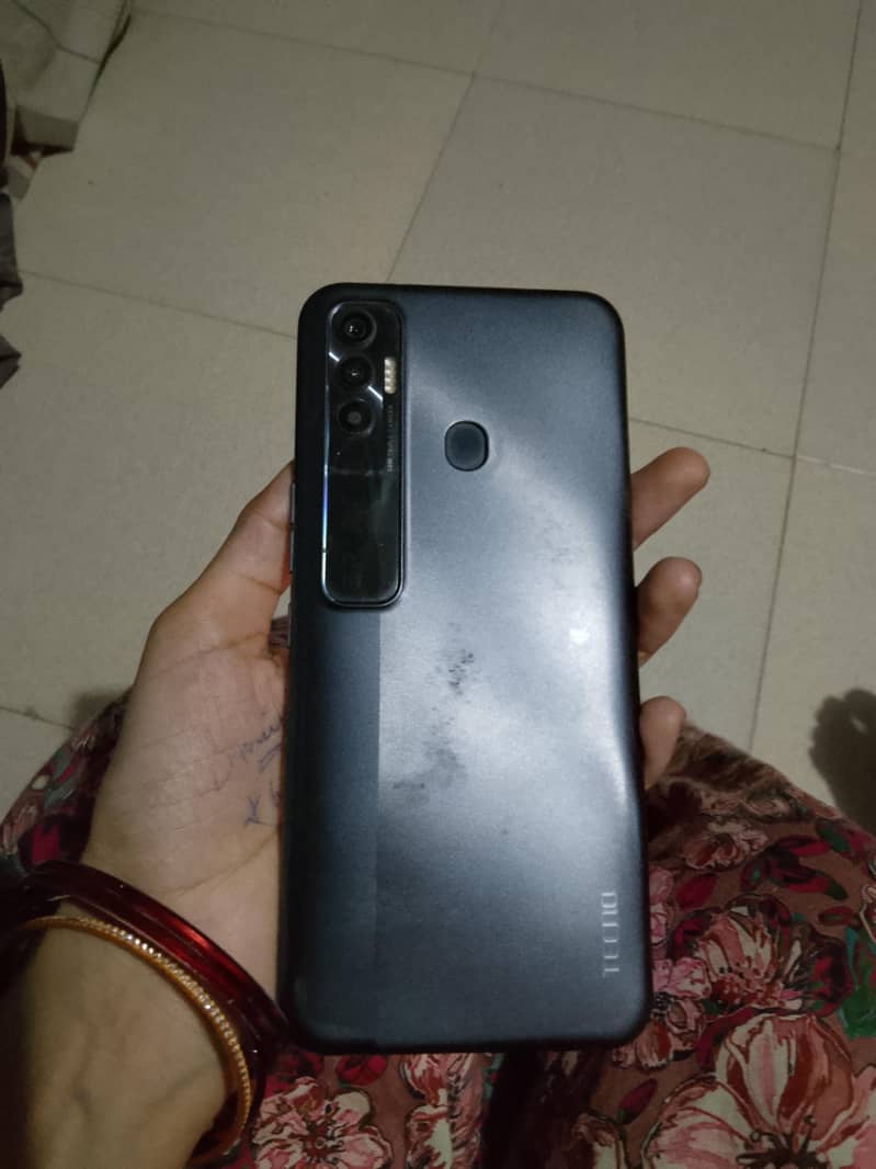 tecno spark 7 pro 0