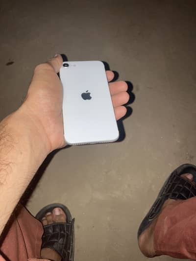 Apple iPhone SE