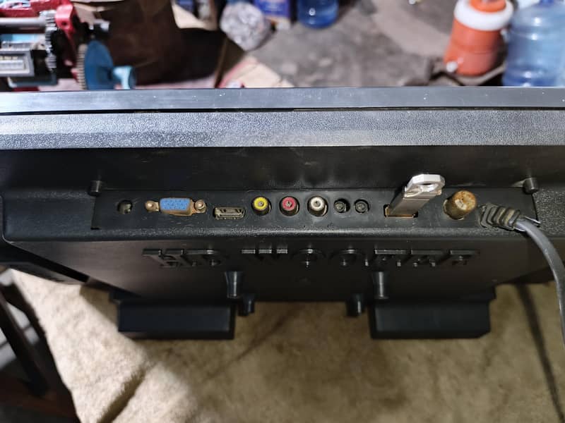 led tv 4