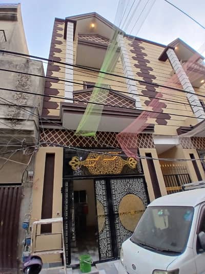 3 Marla Triple Story house For Sale