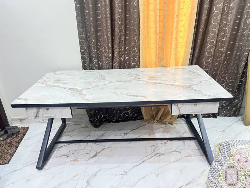 Office table/Study table 0