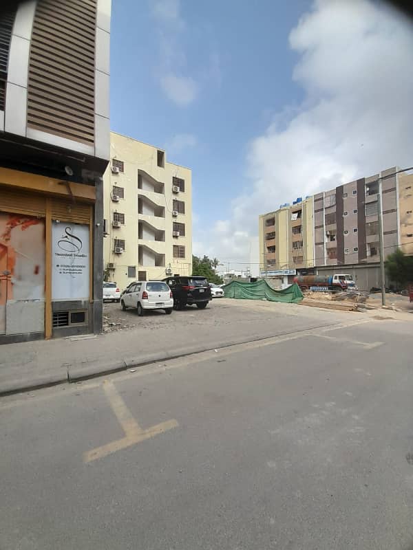 Ground for Rent - Shops - Offices - Commercial Space - 1120314714