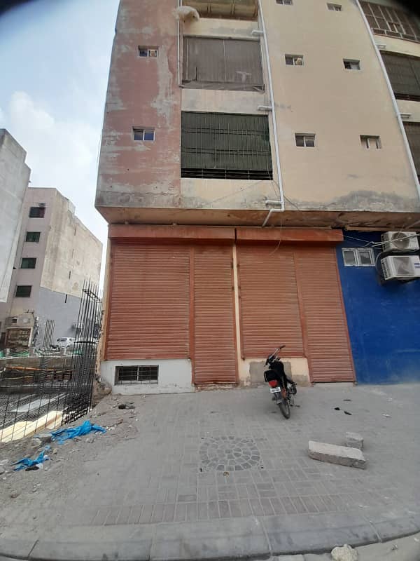 Ground for Rent - Shops - Offices - Commercial Space - 1120314714