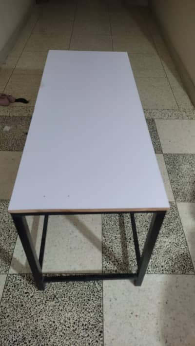 Brand new side tabel