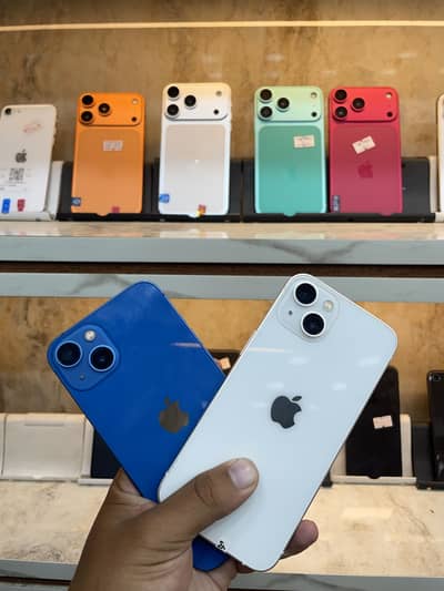 Apple iPhone 13