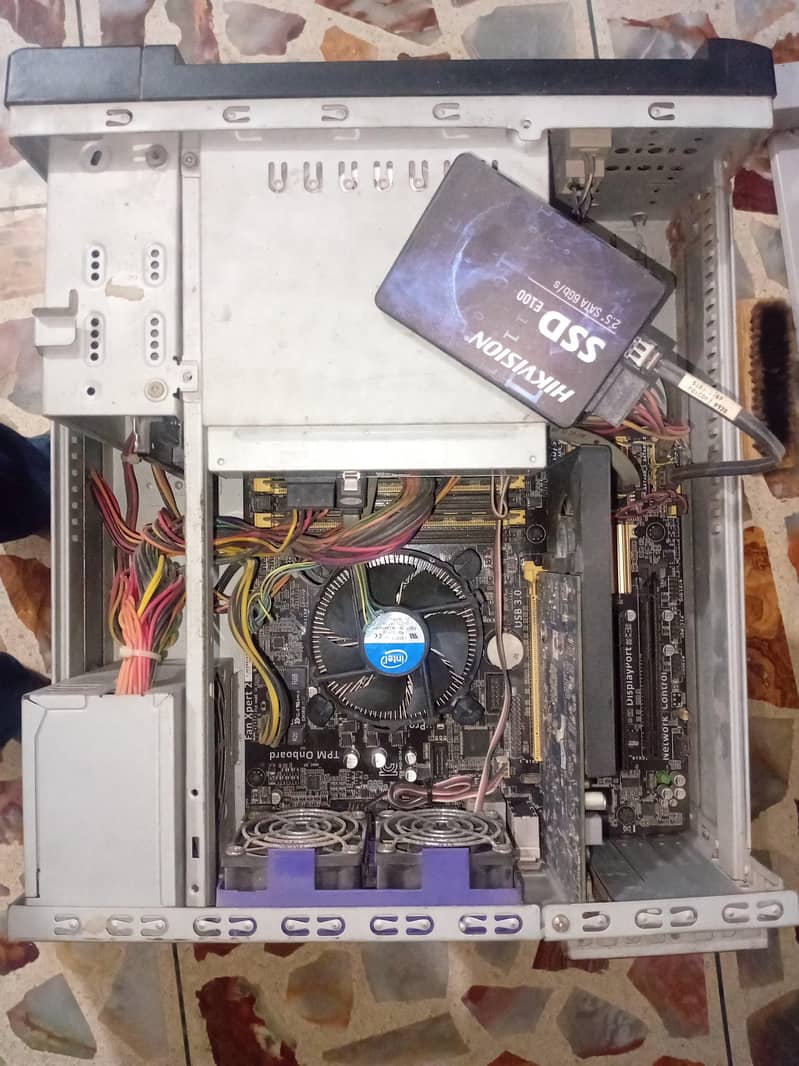 Asus core i3 4th generation 3
