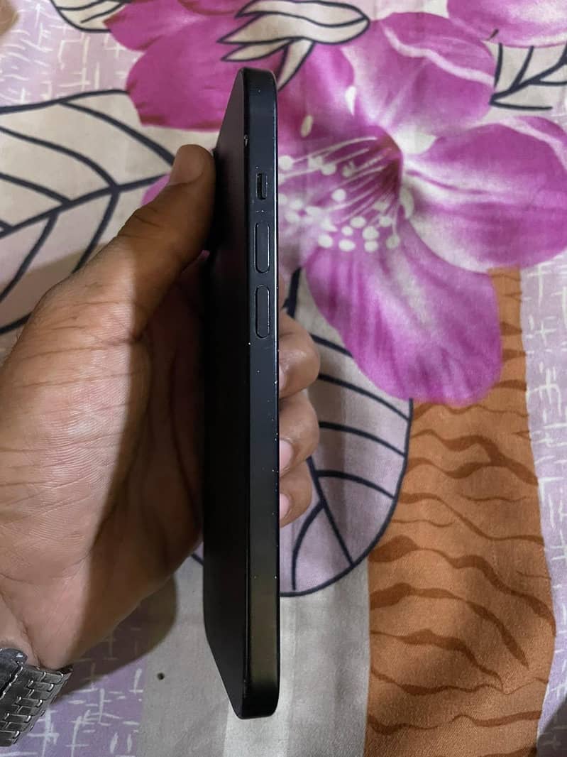 Apple iPhone 15 0