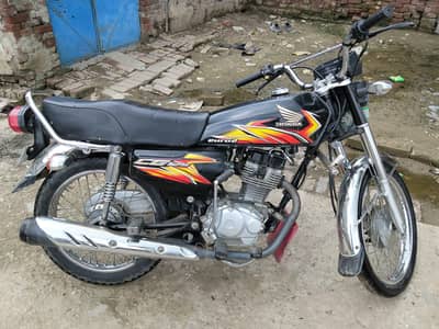 Honda 125 black  2021 model
