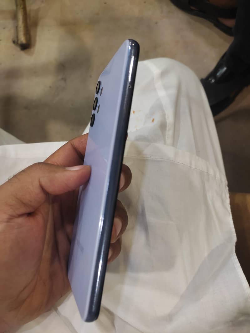 Samsung Mobile A32 3