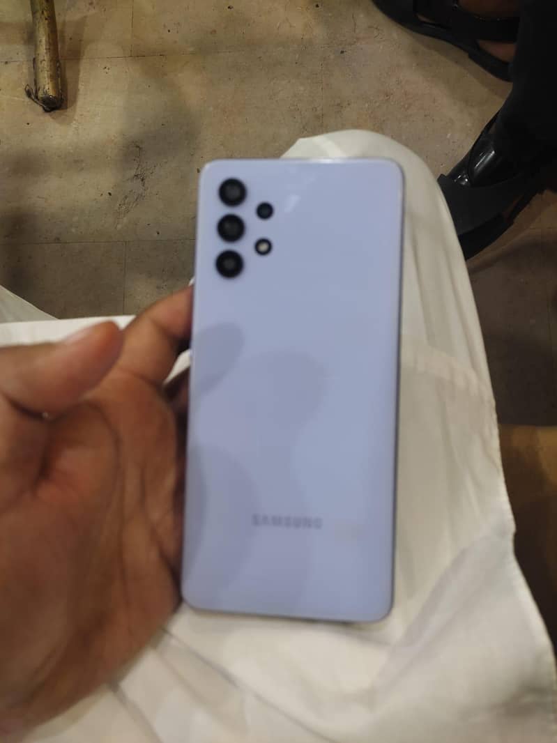 Samsung Mobile A32 4