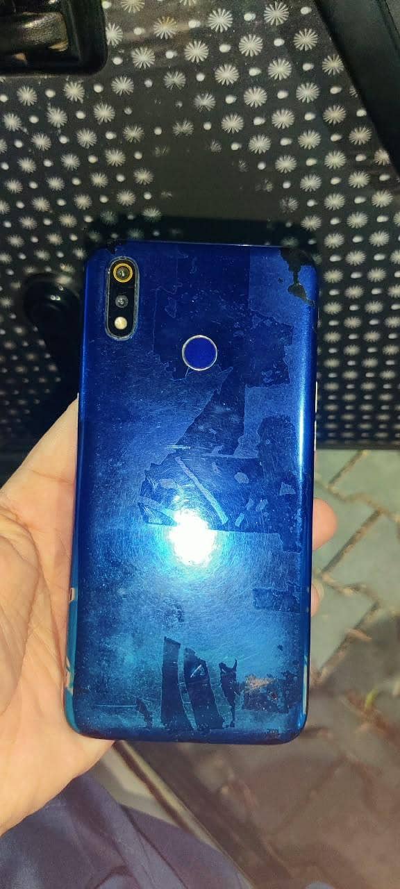 Realme 3 3