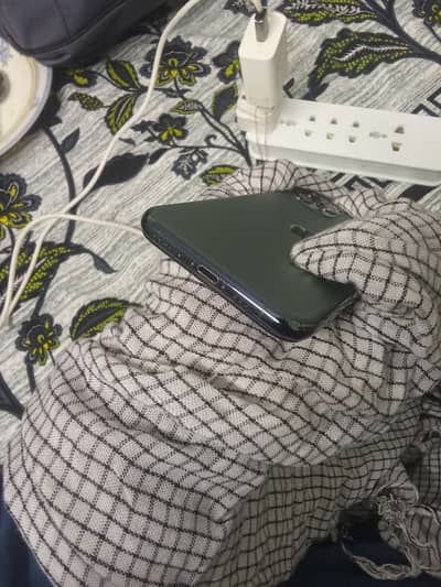 Apple iPhone 11 Pro urgent sale or exchange possible