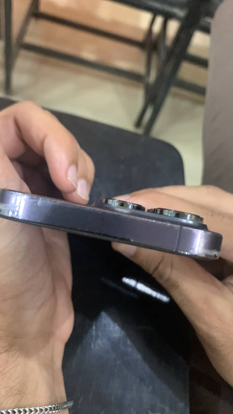 Apple iPhone 14 Pro 3