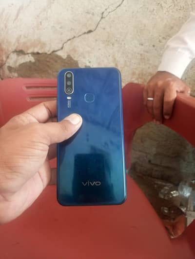 Vivo Y15