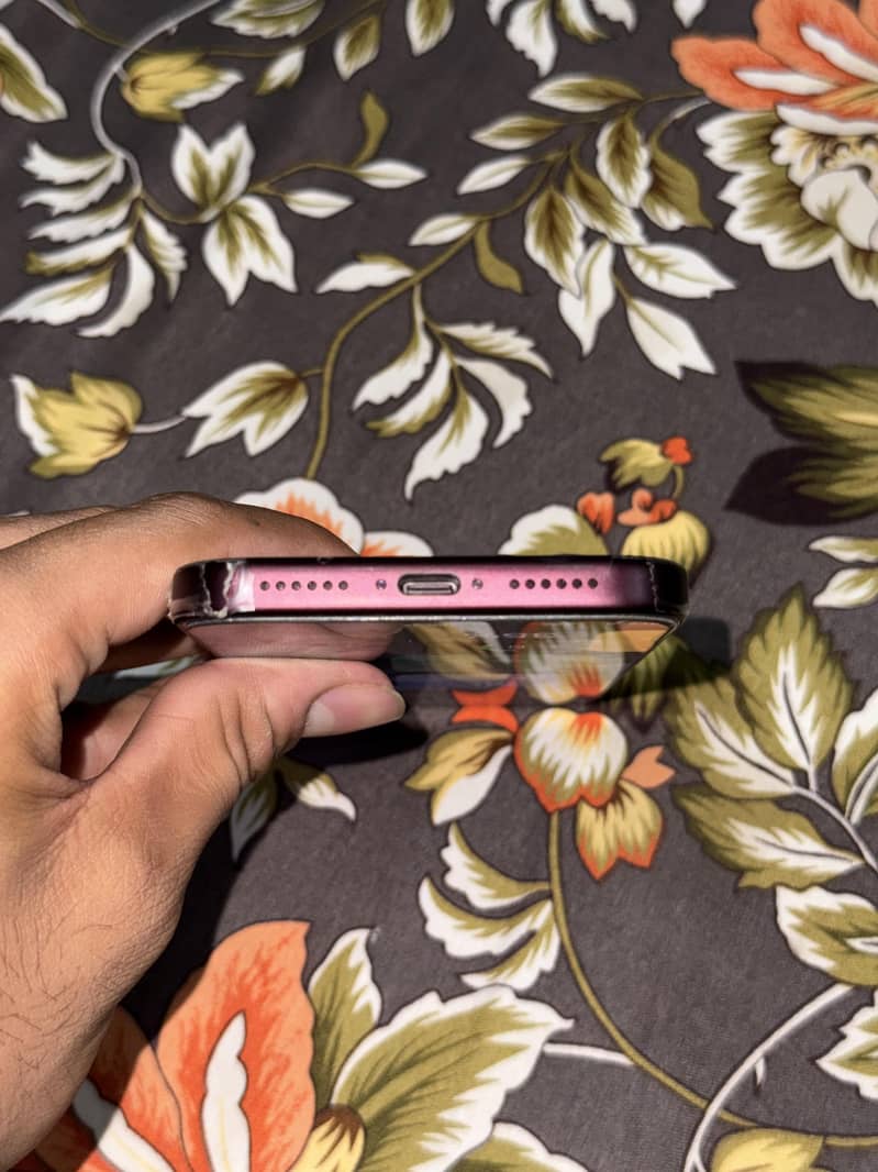 Apple iPhone 18 Pro Max 4