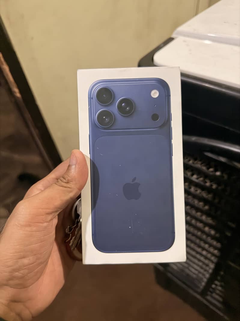 Apple iPhone 17 Pro 0