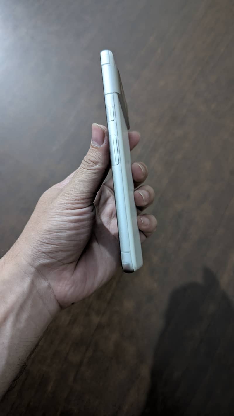 Pixel 7 4