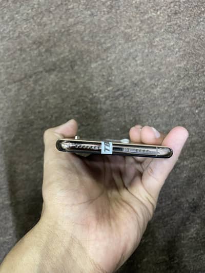 Apple iPhone XS Max 64 Gb non pta Factory Unlocked 79 battery Health