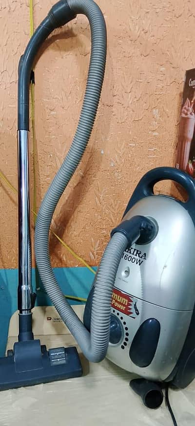 akira vaccume cleaner machine made in japan