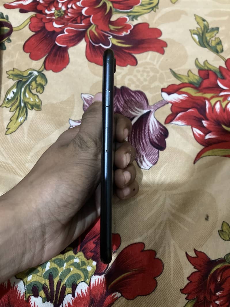 Apple iPhone SE 2